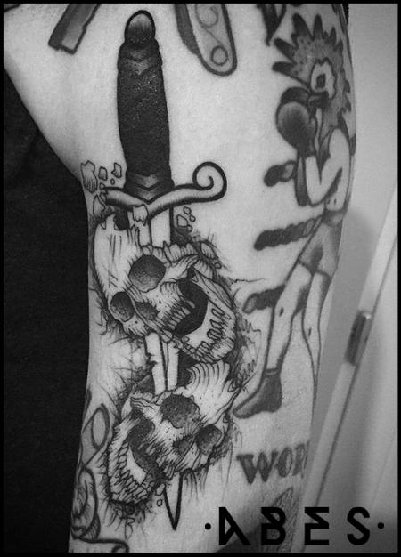 Tattoos - dagger skulls - 119840